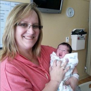 Meet your Posher, Connie